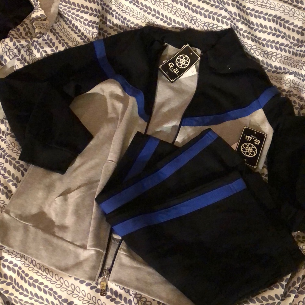 BNWT jacket and pants active set